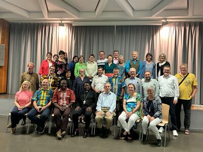 Treffen mit dem Bischof von Matadi im Gemeindesaal St. Thomas Morus